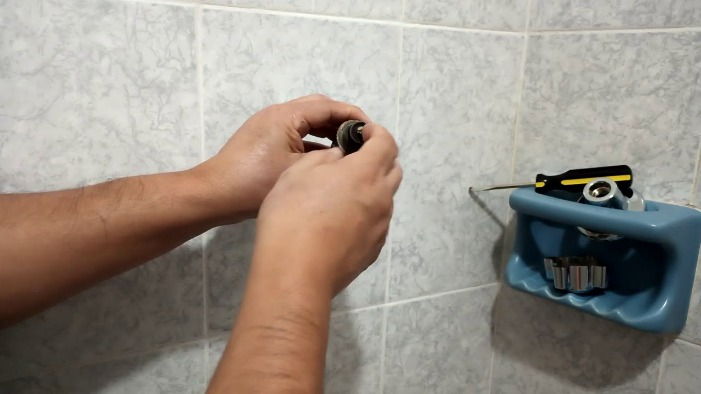 ¿qué Puedo Hacer Para Destapar Los Huecos De La Ducha? Así Puedes Limpiarlos